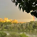 Charmante Petite Maison Avec Vue Panoramique, En Centre Historique, Proche D'avignon, Ancienne, Renovee, Climatisee, Terrasse, Parking Public Gratuit Villeneuve-lès-Avignon