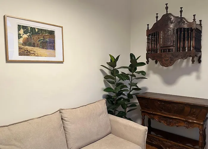 Prázdninový dům Charmante Petite Maison Avec Vue Panoramique, En Centre Historique, Proche D'avignon, Ancienne, Renovee, Climatisee, Terrasse, Parking Public Gratuit *