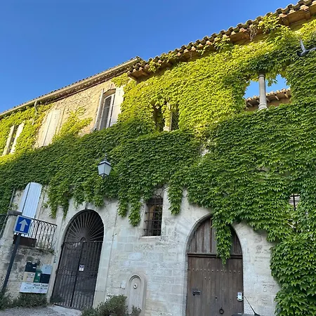 Charmante Petite Maison Avec Vue Panoramique, En Centre Historique, Proche D'avignon, Ancienne, Renovee, Climatisee, Terrasse, Parking Public Gratuit Vakantiehuis Villeneuve-lès-Avignon